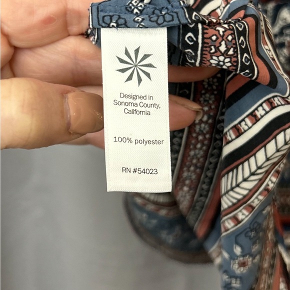 Athleta Tank Top. Small. - Picture 6 of 7